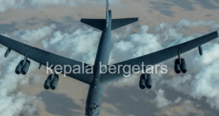 B-52 US bombers fly over Center East; Iran condemns intimidation